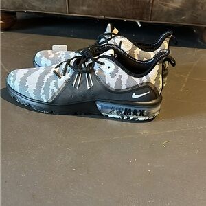 Nike Air Max Camouflage Sneakers